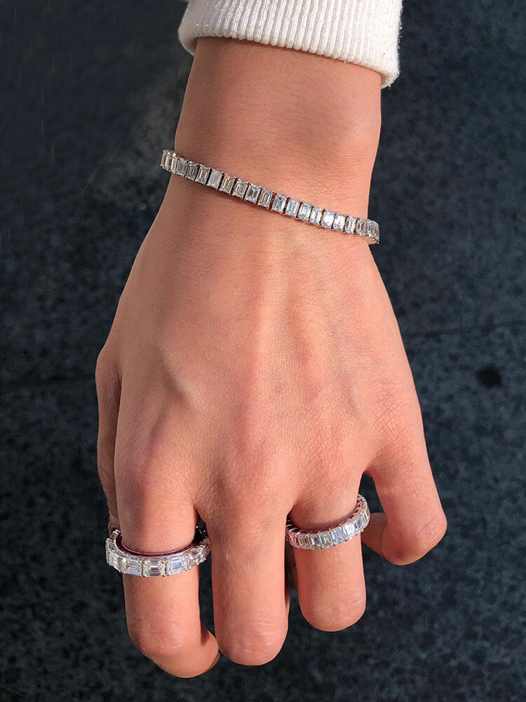 Aureline-Jewelry Each 0.2-carat Emerald Cut Lab Grown Diamond Tennis Bracelet 18K Gold