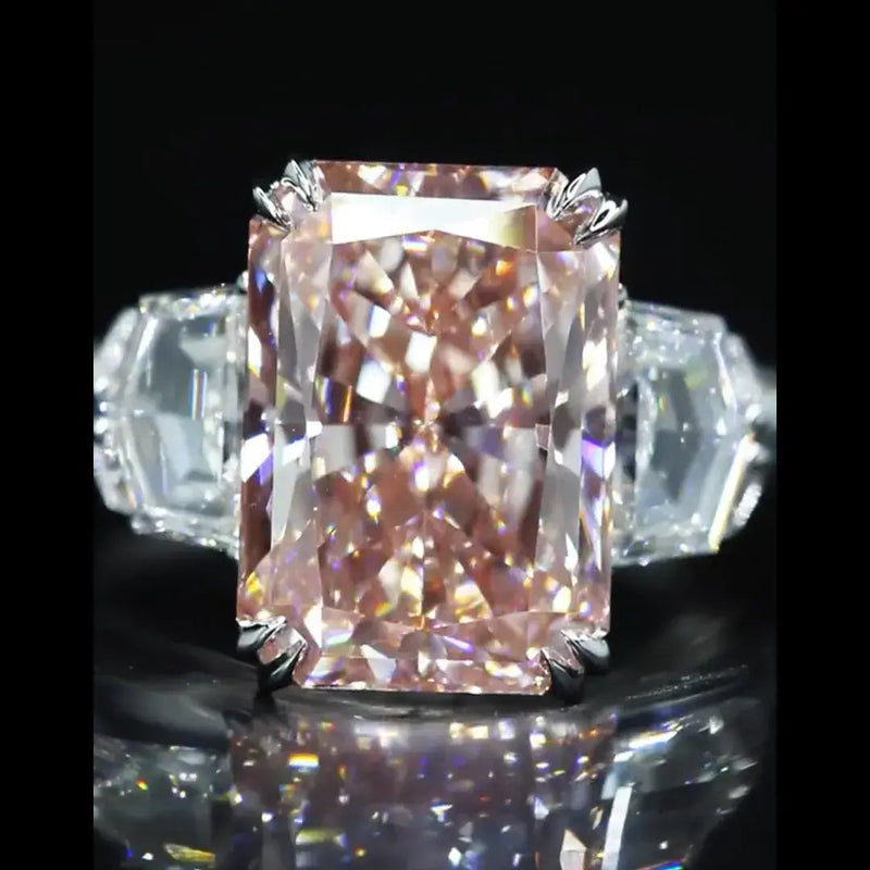 Aureline-Jewelry 7 Carat Fancy Vivid Pink Radiant Lab Grown Diamond Ring 18K Gold