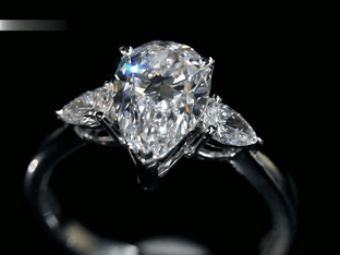 Aureline-Jewelry 1.5 Carat Teardrop Three Stone Pear Lab Diamond Ring 18K Gold
