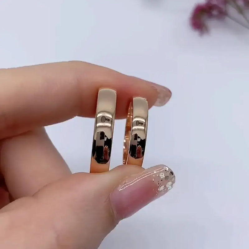 Aureline-Jewelry 18K Gold Wedding Bands Set with Lab Diamonds Couple Rings Set