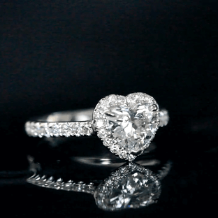 Aureline-Jewelry 1 Carat Heart Shape Lab Grown Diamond Halo Engagement Ring