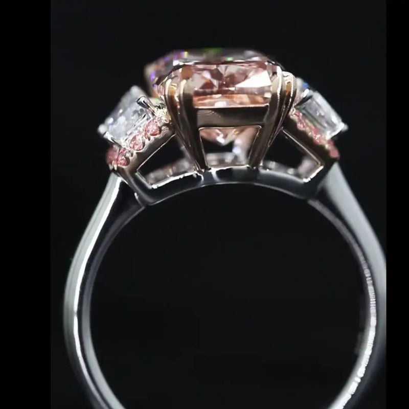 Aureline-Jewelry 4 Carat Fancy Vivid Pink Cushion Cut Lab Grown Diamond Ring 18K Gold