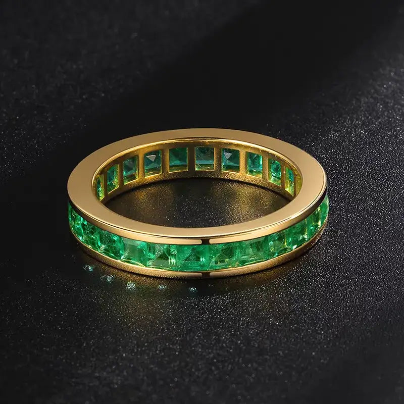 Aureline-Jewelry NOZBO Emerald-Cut Ring Band in 18K Yellow Gold