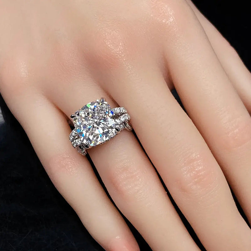Aureline-Jewelry Luxurious 10 Carat Cushion Cut Lab Diamond Knot Ring