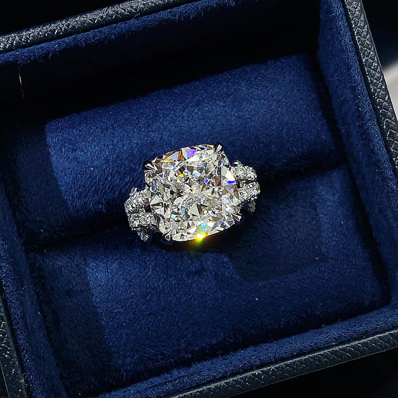 Aureline-Jewelry Luxurious 10 Carat Cushion Cut Lab Diamond Knot Ring