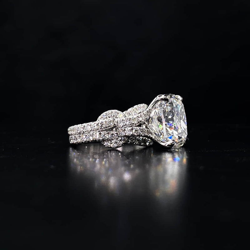 Aureline-Jewelry Luxurious 10 Carat Cushion Cut Lab Diamond Knot Ring